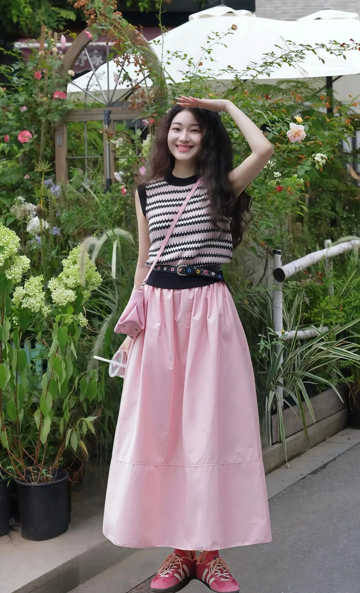 Gái xinh mặc pinky Việt Nam