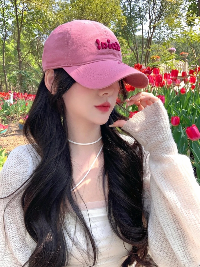 Gái xinh mặc pinky chất chơi