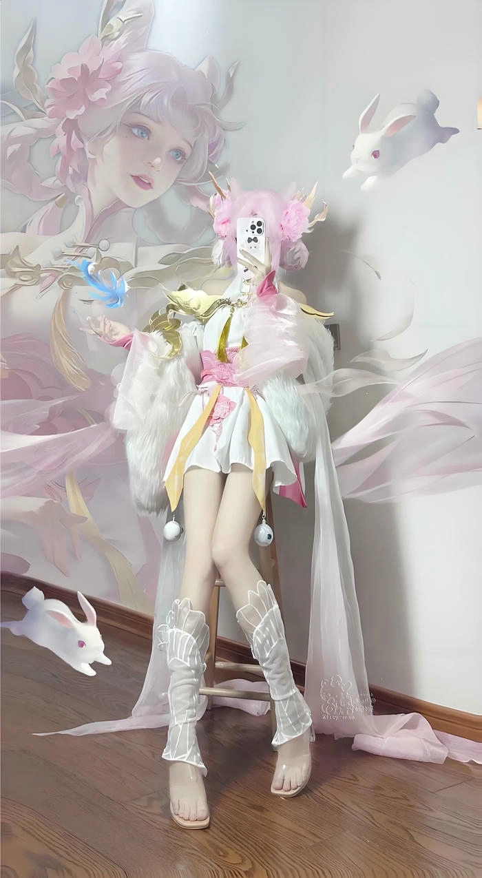 Ảnh gái cosplay tướng Liên Quân