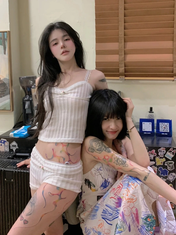 Ảnh gái xinh xăm trổ cực phẩm
