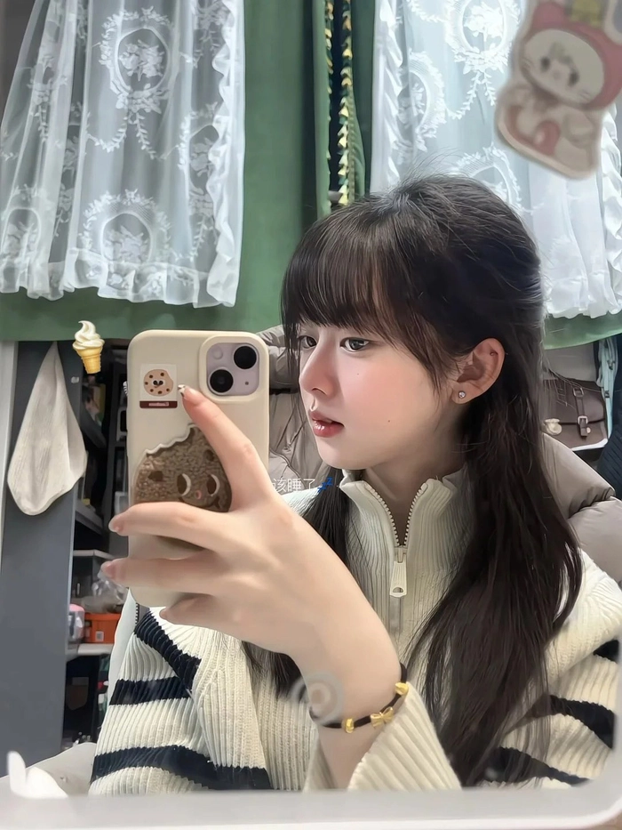 Ảnh nữ sinh đại học xinh