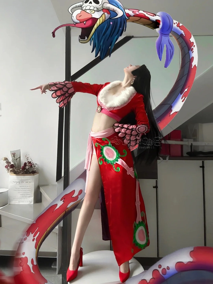 Cosplay One Piece đẹp và quyến rũ