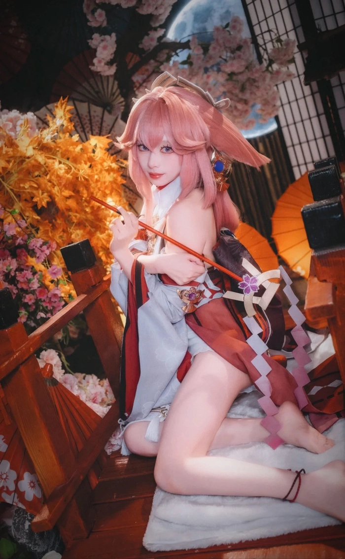 Cosplay hồ ly tinh thần thái hút mắt