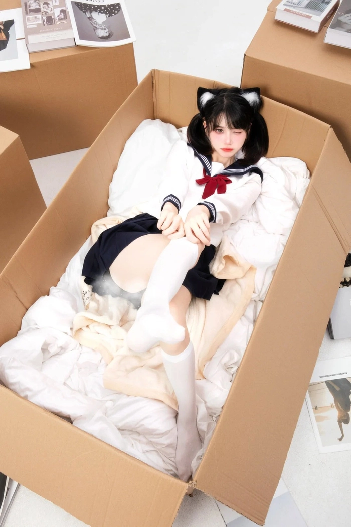 Cosplay mèo cute bởi gái xinh tóc ngắn