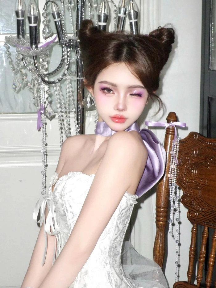 Cosplay mèo cute cùng tai mèo xinh xắn