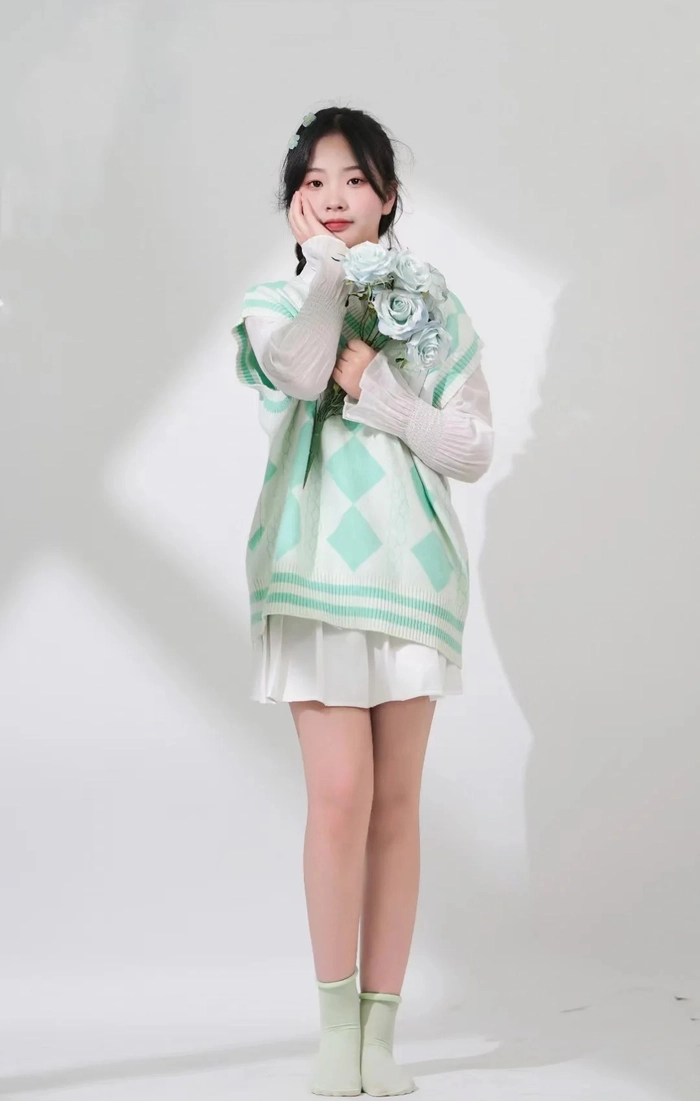 Gái cấp 2 dễ thương