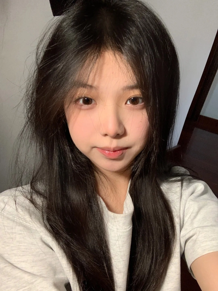 Gái cấp 3 xinh cute