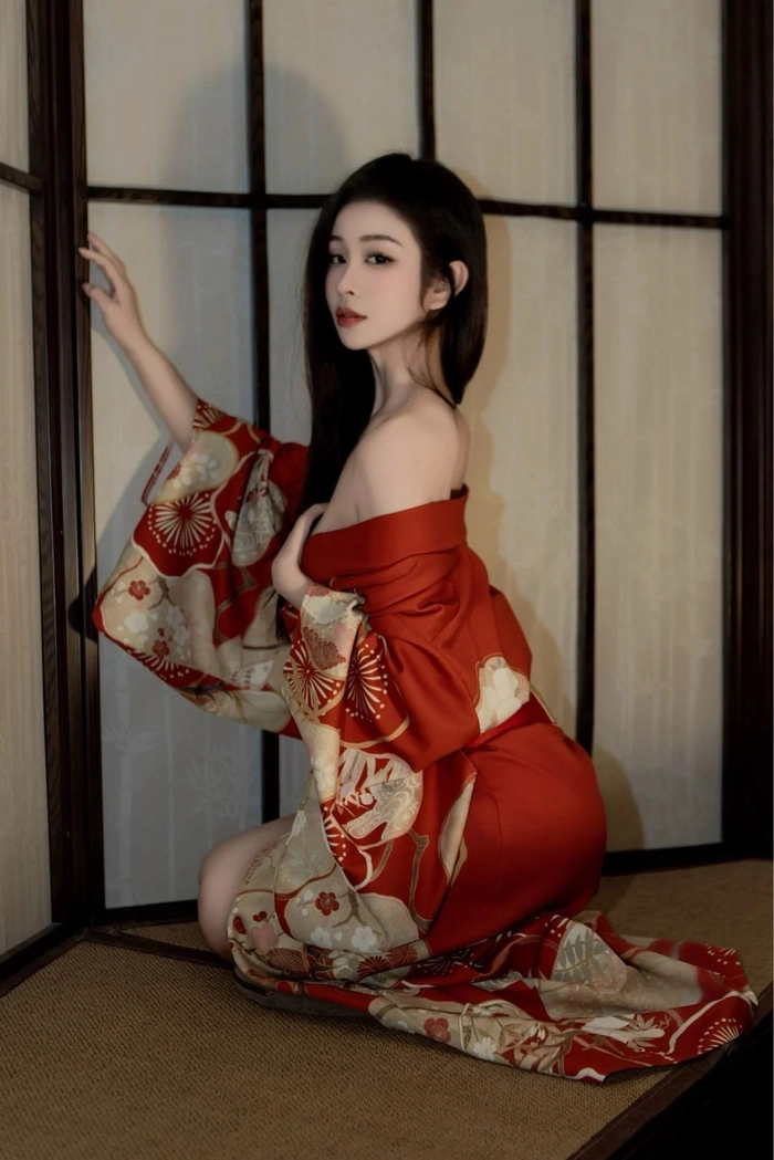 Gái đẹp mặc kimono sexy Nhật Bản