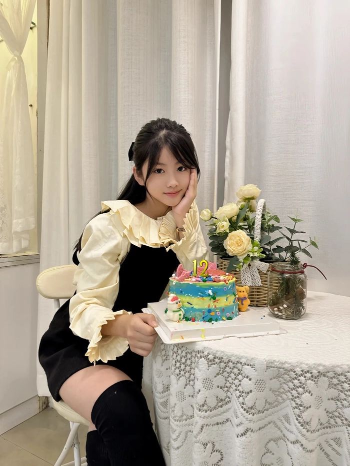 Gái xinh cấp 2 cute