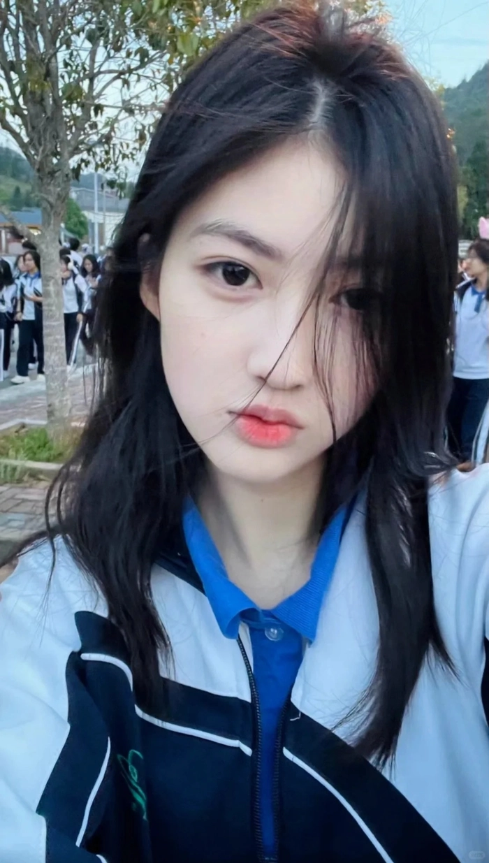 Gái xinh cấp 3 dễ thương