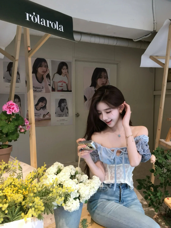 Gái xinh cosplay Korean style