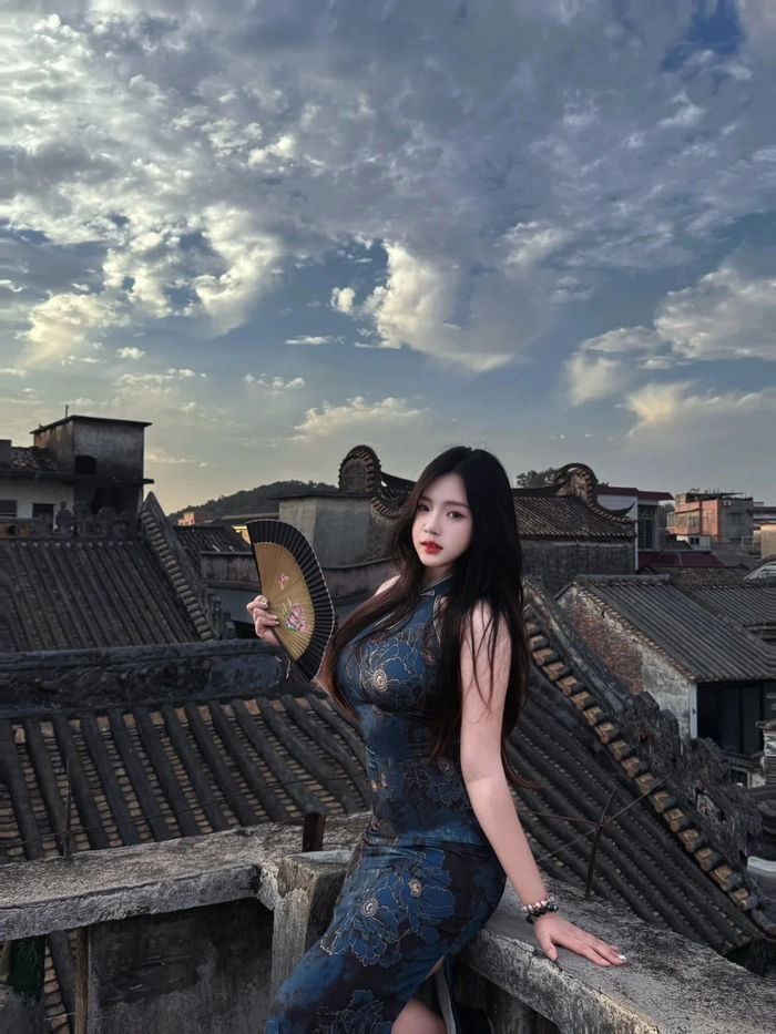 Gái xinh mặc sườn xám chuẩn hot girl