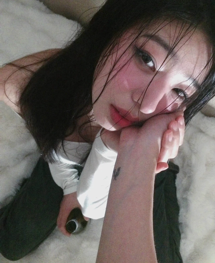 Gái xinh nhậu say