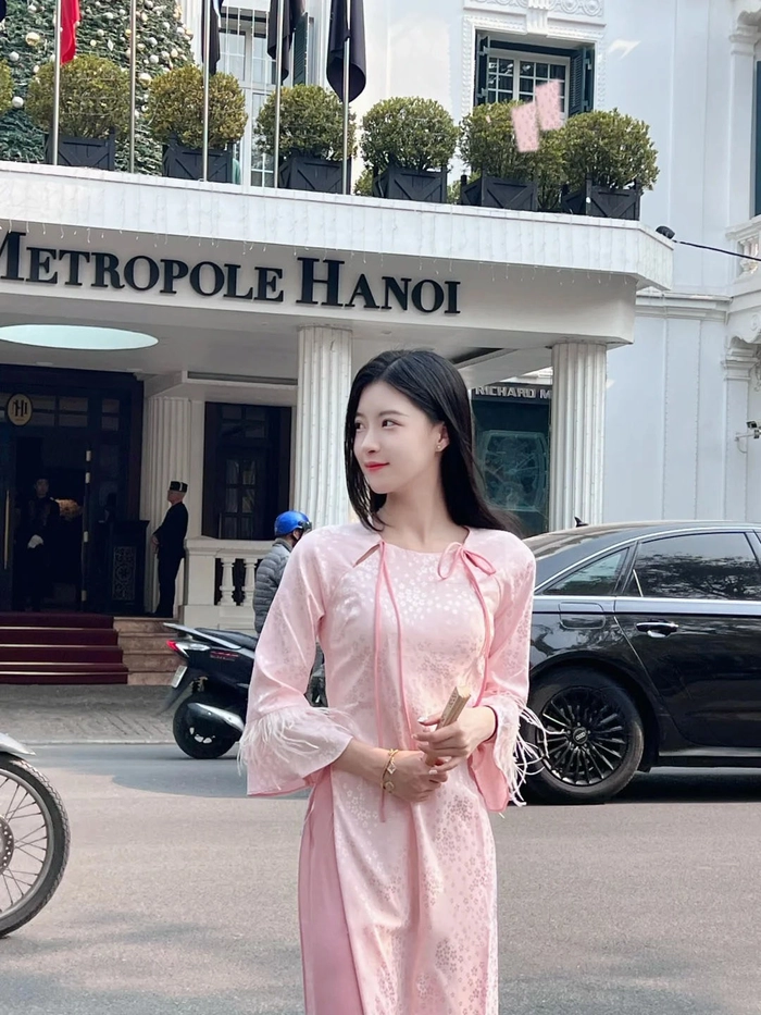 Hình ảnh gái xinh mặc áo dài