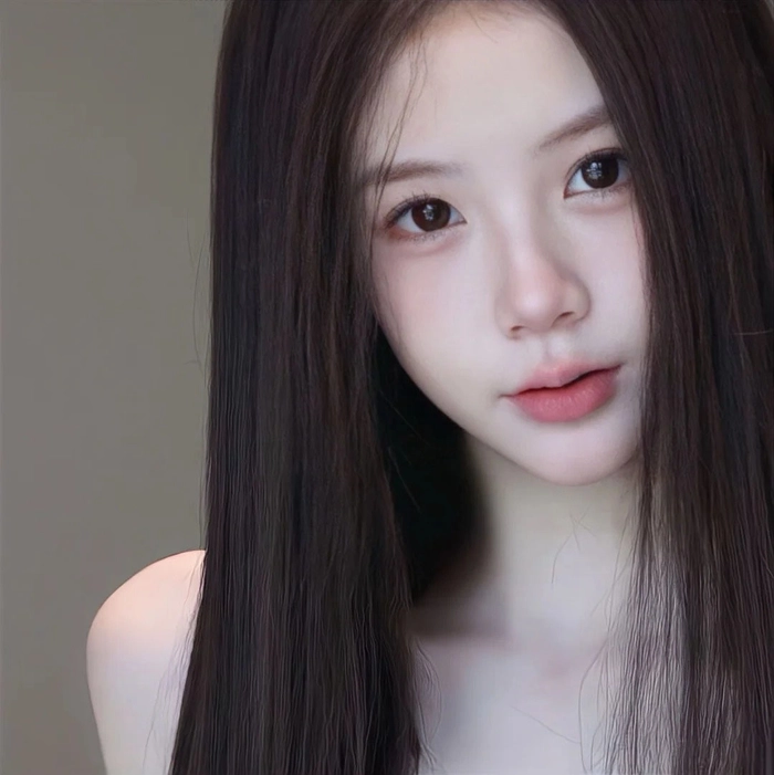 Hình avatar gái xinh