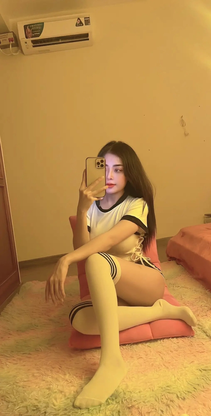 Hình gái xinh Hà Nội ngầu