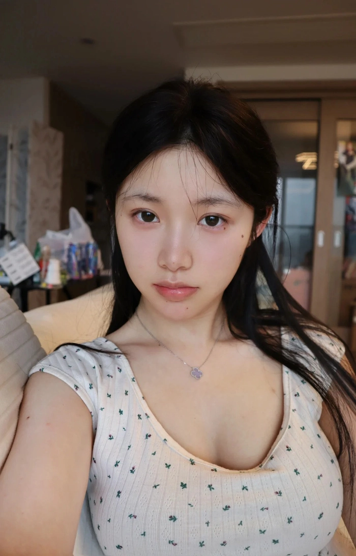 Ảnh con gái mặt mộc siêu cuốn