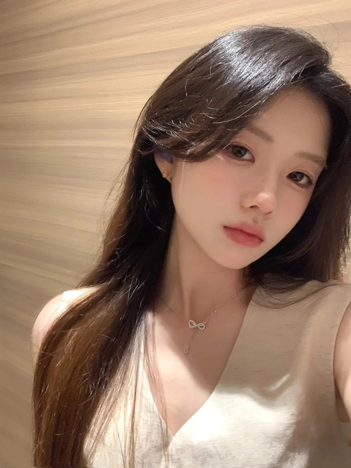 Ảnh gái xinh chụp ảnh tự sướng cực hút mắt