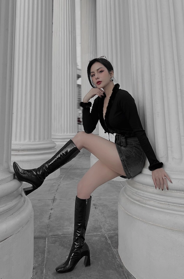 Ảnh gái xinh đùi to phong cách