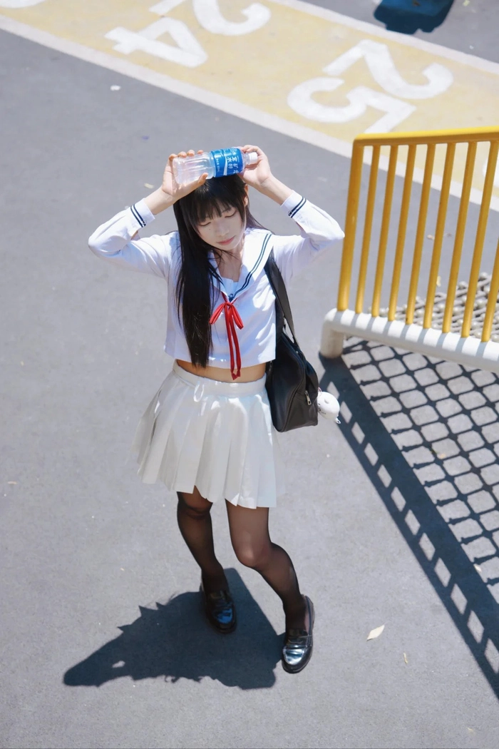 Gái xinh cosplay nữ sinh học sinh