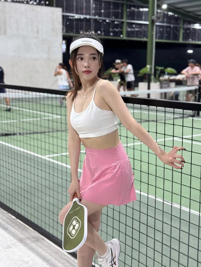 Hình ảnh gái xinh pickleball thần thái đỉnh cao
