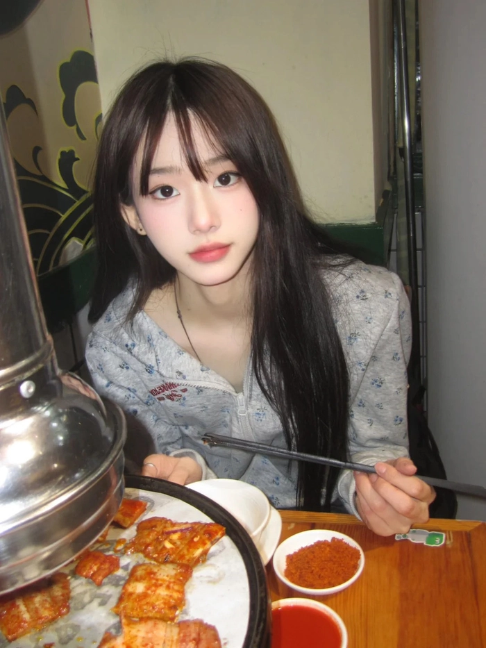 Hình gái xinh k7 phong cách nhẹ nhàng