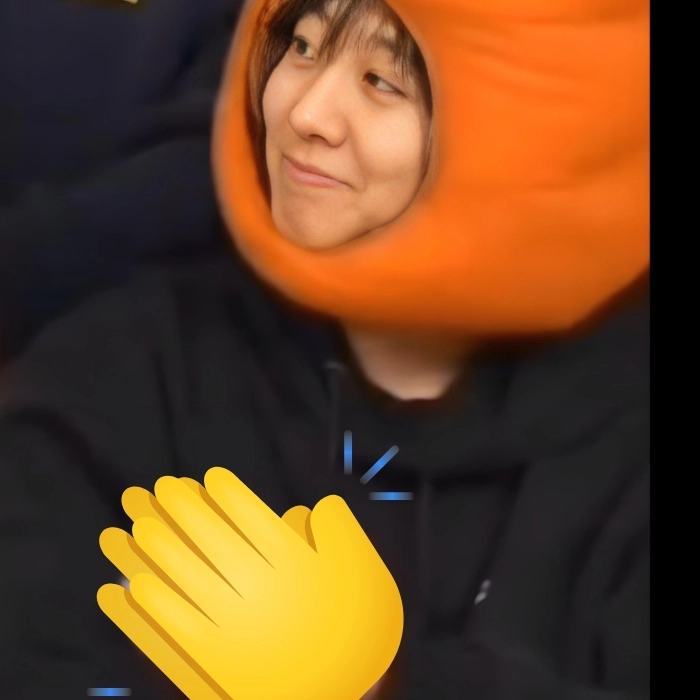 Meme vỗ tay lan truyền MXH