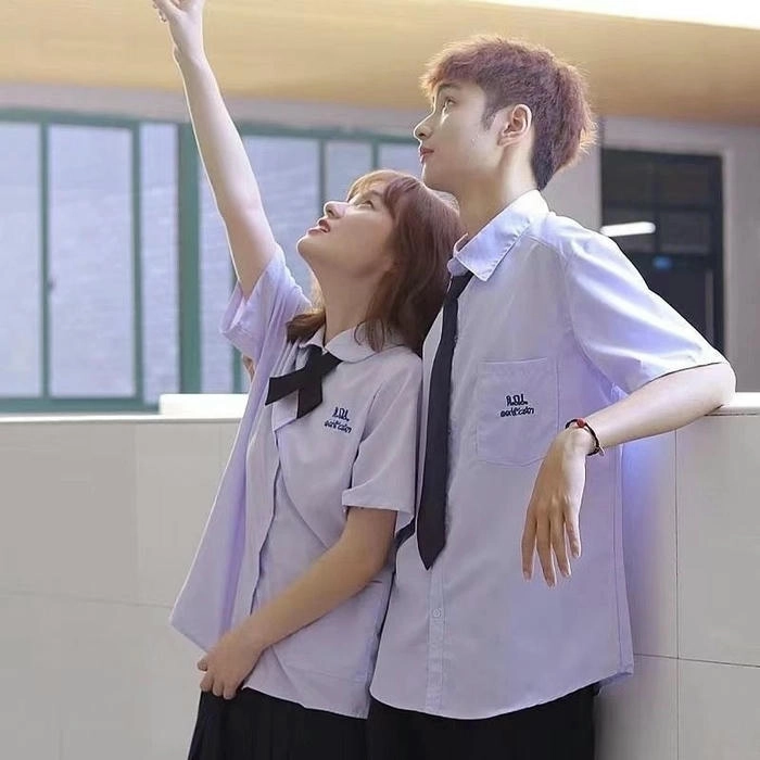 ảnh học sinh nam và bạn gái