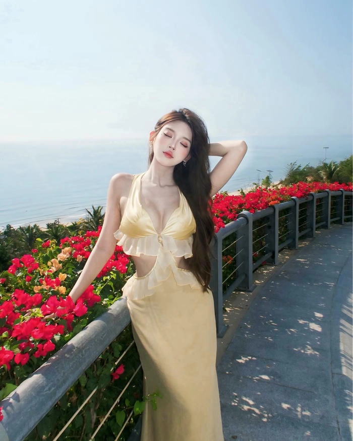 hình gái xinh chụp dáng đẹp