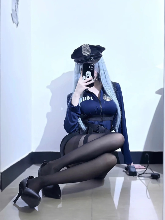 Ảnh gái cosplay táo bạo gợi cảm