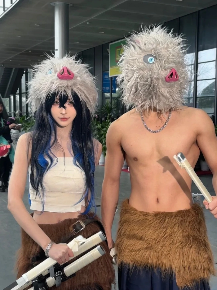 Ảnh gái xinh cosplay Demon Slayer