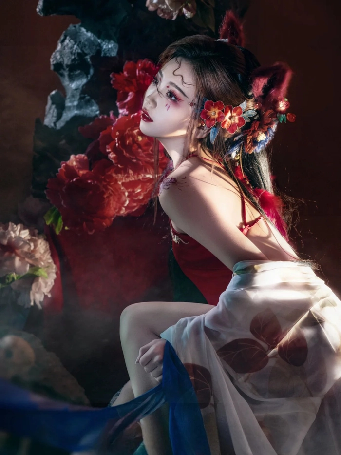 Ảnh gái xinh cosplay cáo
