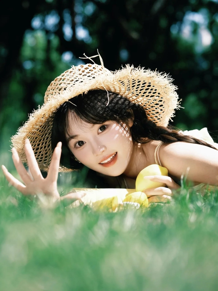 Ảnh gái xinh cười cute cực đáng yêu