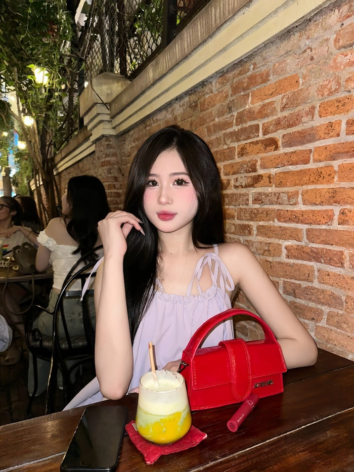 Ảnh gái xinh mạng xã hội