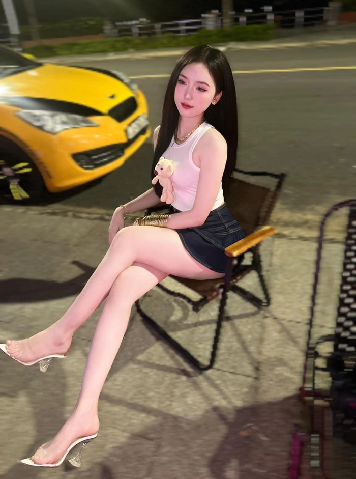 Ảnh gái xinh trên mạng