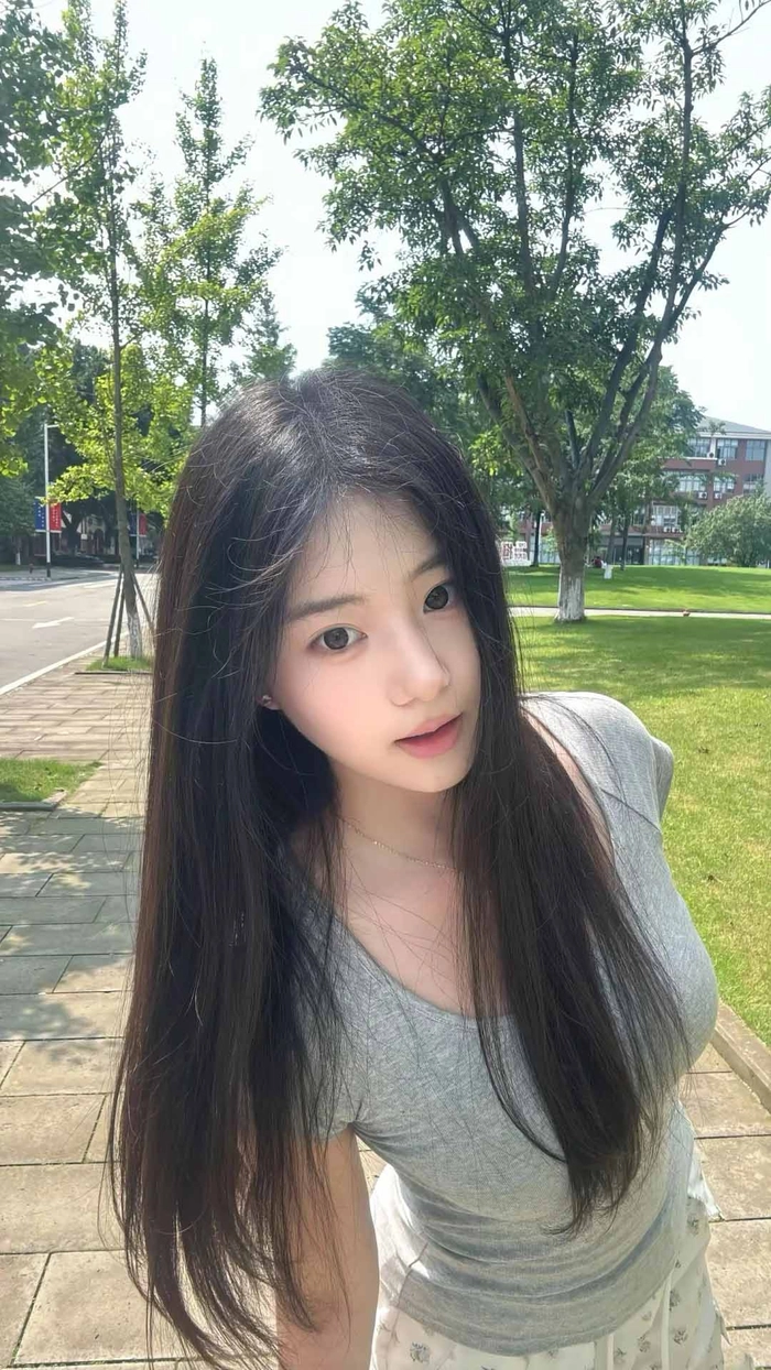 Ảnh mạng gái xinh 2k9