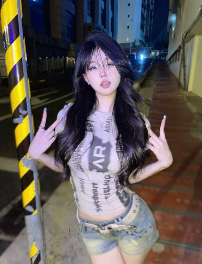 Ảnh mạng gái xinh gơn phố