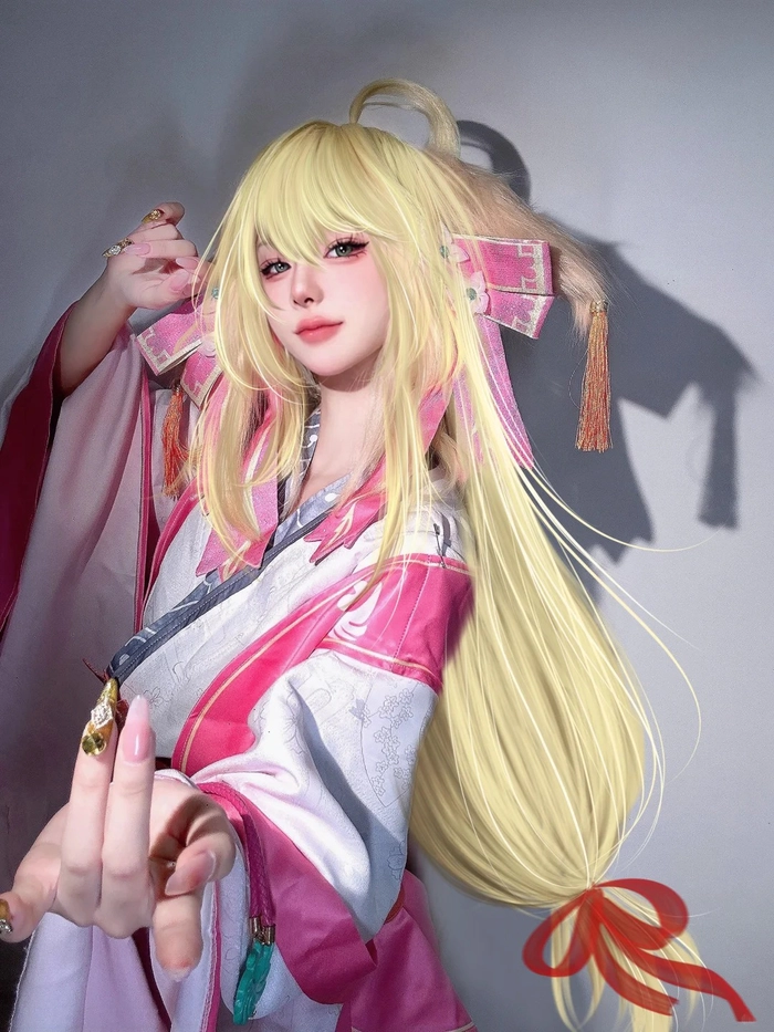 Cosplay cáo cuốn hút