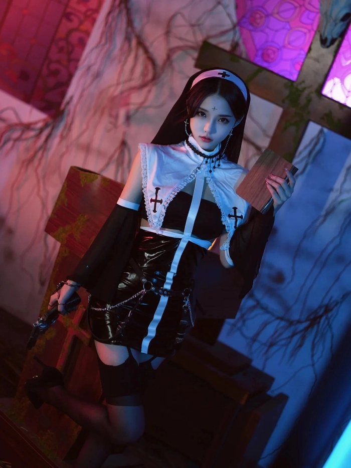 Cosplay sơ nữ anime bổ mắt