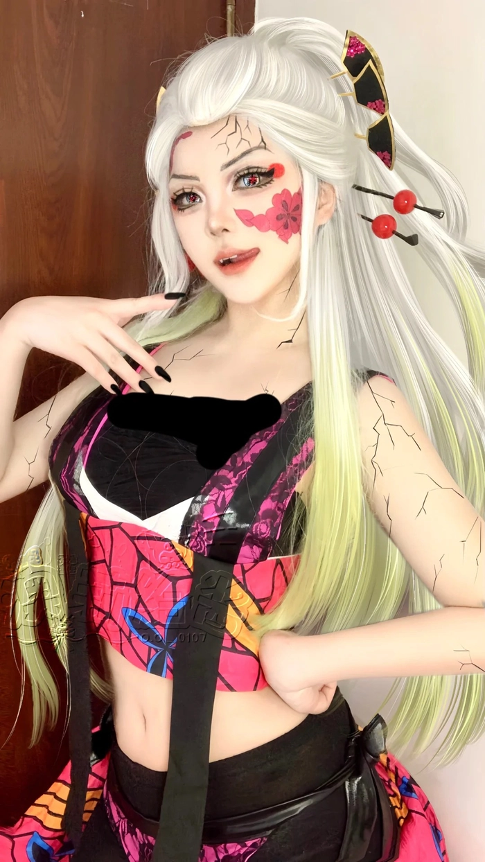 Gái xinh cosplay Kimetsu no Yaiba cực ngầu