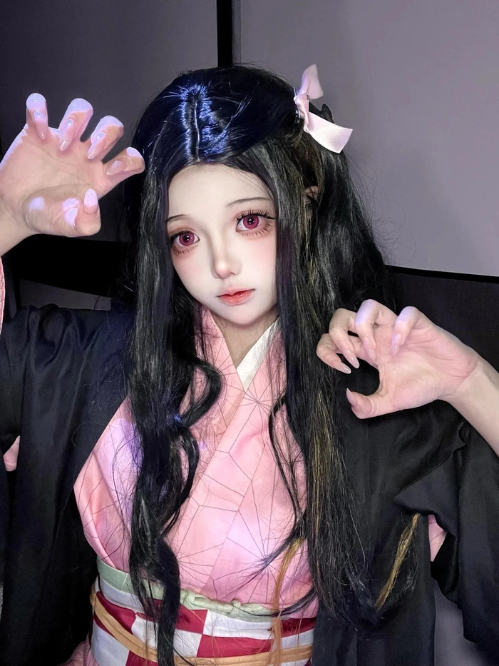 Gái xinh cosplay Nezuko quyến rũ