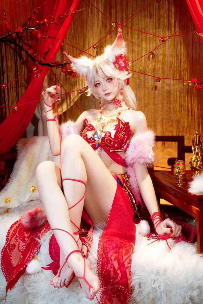 Gái xinh cosplay cáo ngọt ngào