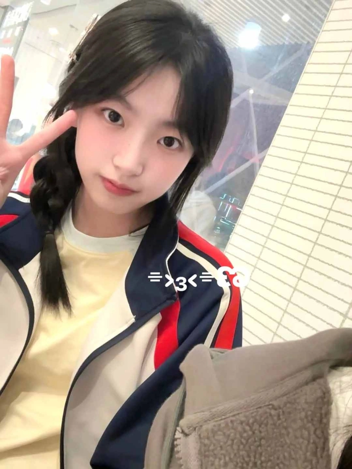 Hình ảnh gái xinh 2k9
