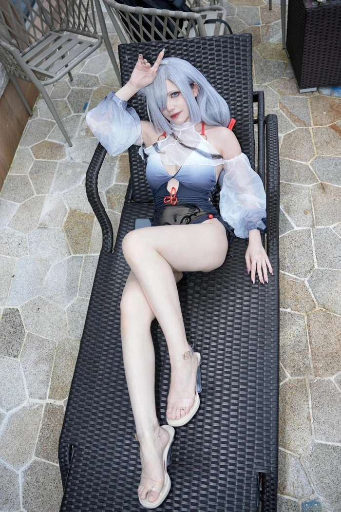 Hình cosplay bỏng mắt
