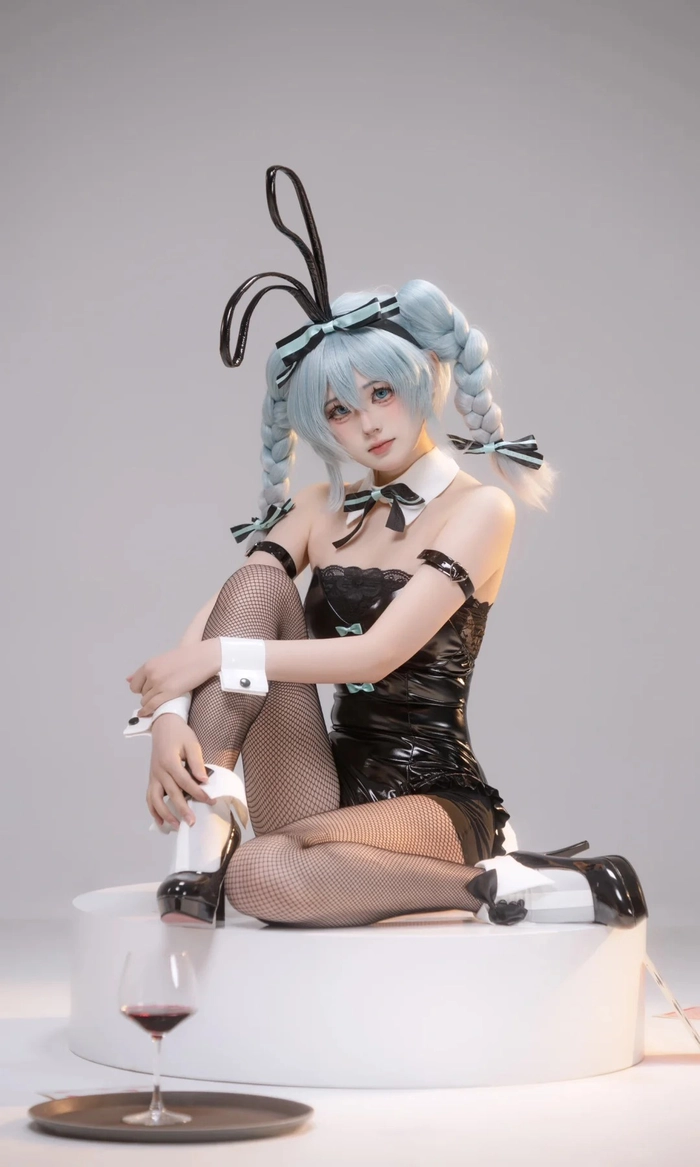 Hình cosplay gái xinh dễ thương
