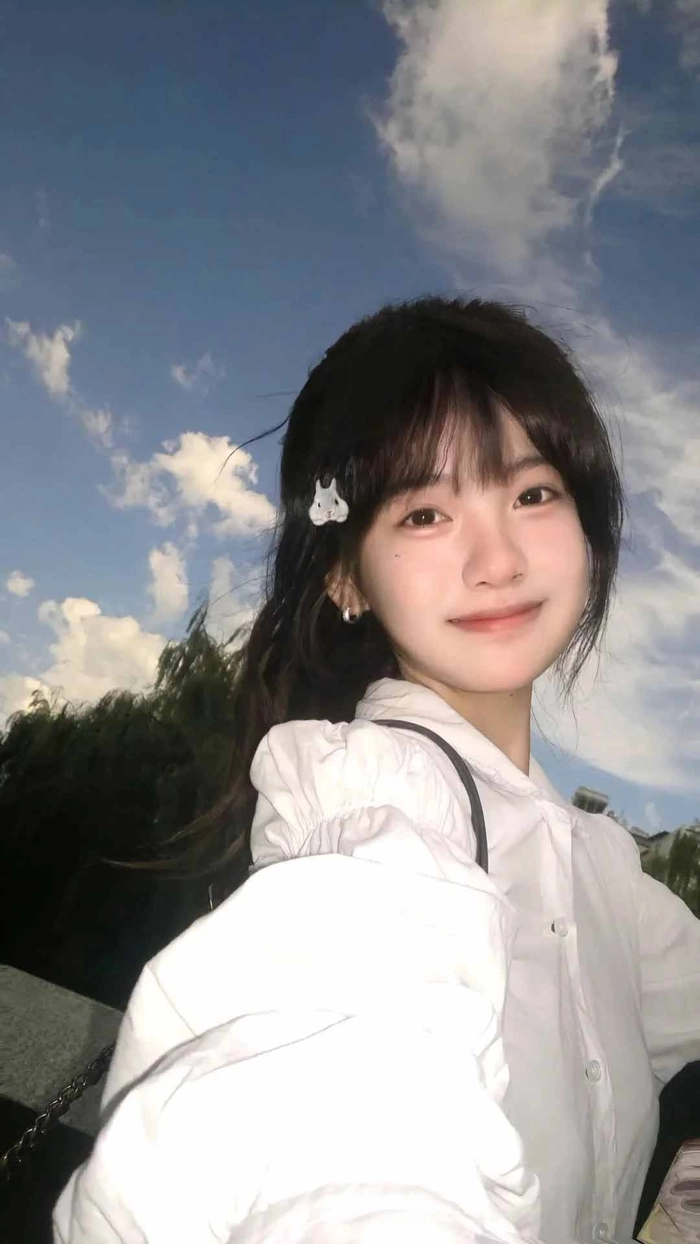 Hình gái xinh 2k9 đáng yêu