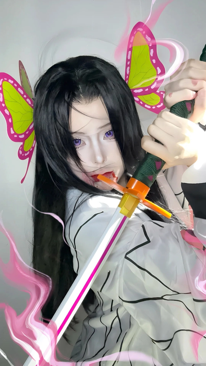 Hình gái xinh cosplay Kimetsu gợi cảm