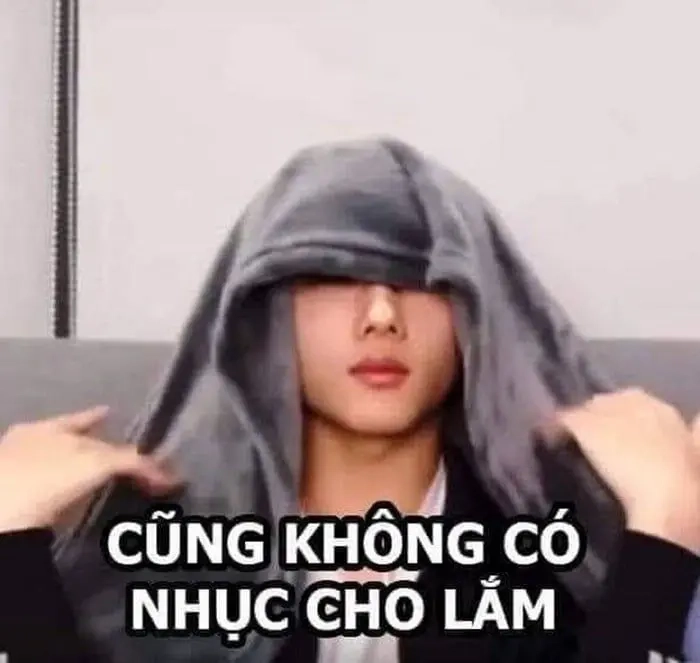 Ảnh meme đội quần lầy lội vui nhộn