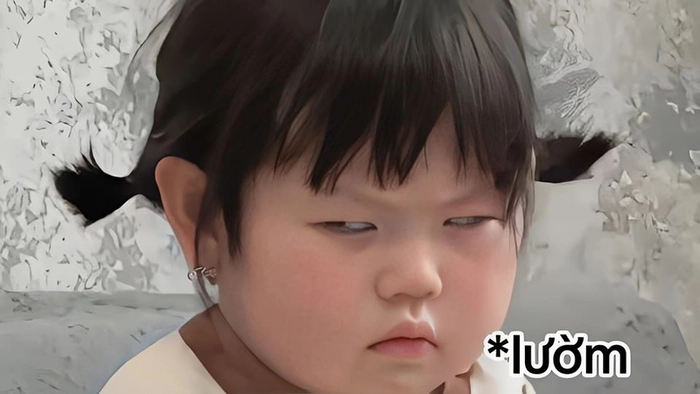 Hình ảnh meme em bé dễ thương troll vui