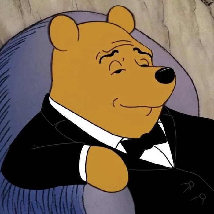 Meme Gấu Pooh reaction cười té ghế